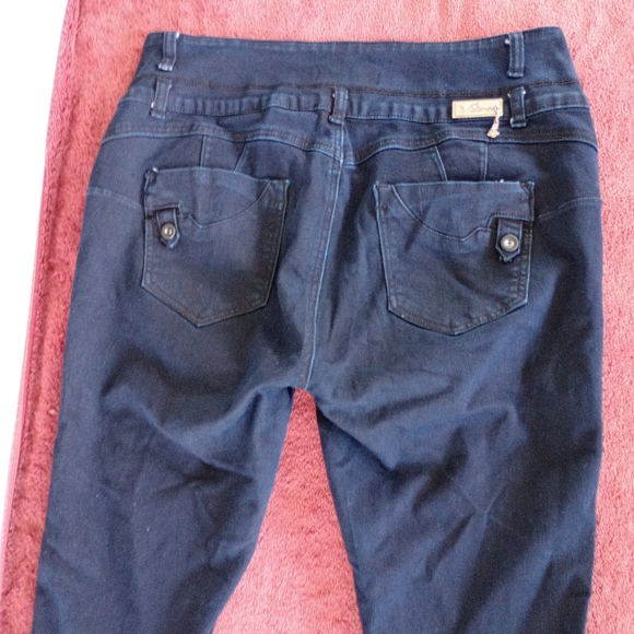 Vior levanta pompis jeans/ butt lifting jeans Capri shorts size 14 - Picture 6 of 11